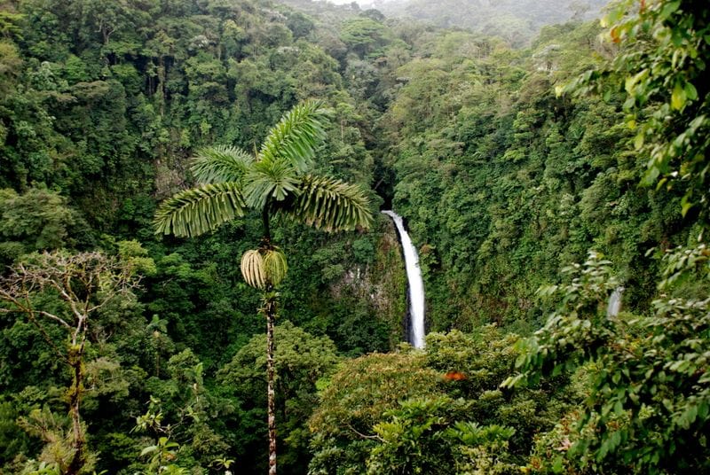 la-fortuna-waterfall
