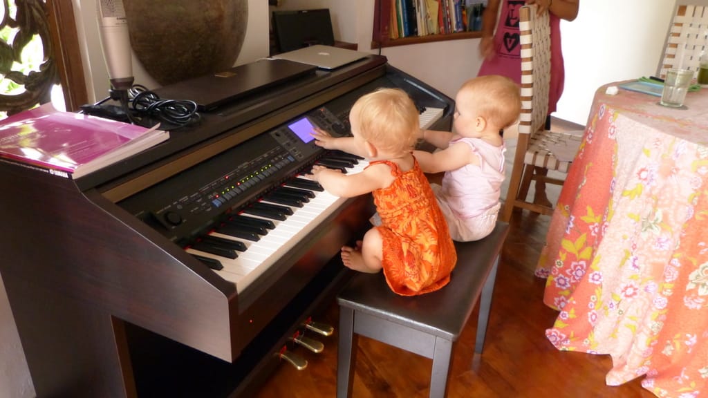 Baby piano