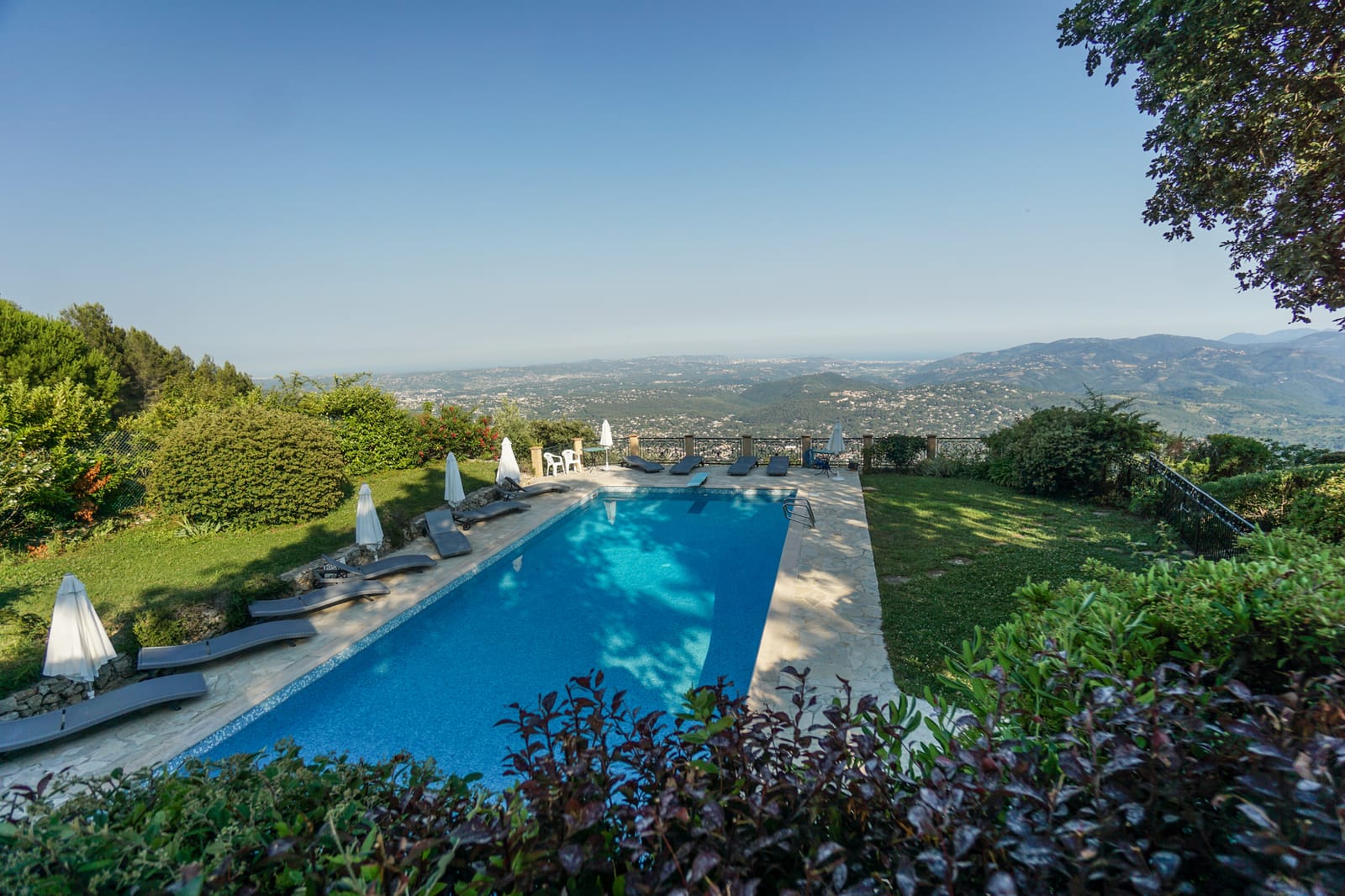 grasse-08923